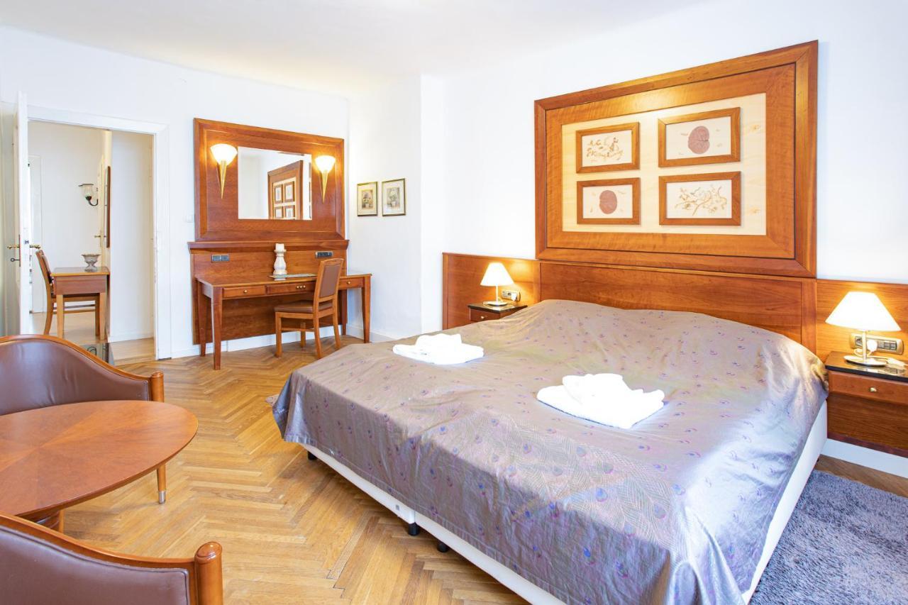 Melissa Apartments Karlovy Vary Kültér fotó